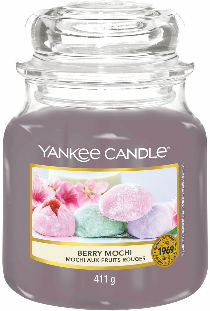 Sveča dišeča Yankee Candle, Berry Mochi, Classic, srednja